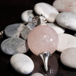 Pendule en quartz rose 7 chakras