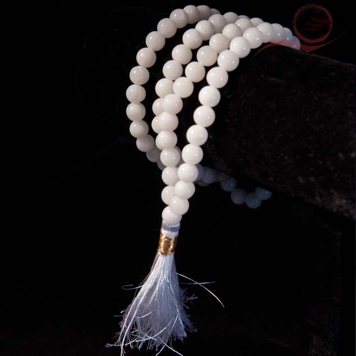 Mala in wgite agate Mala in wgite agate