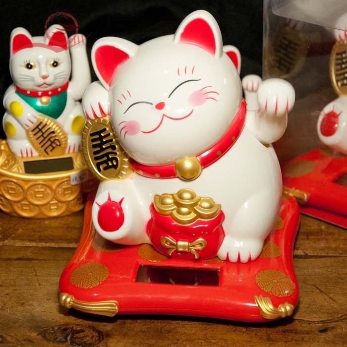 Chat Maneki Neko, bras articulés Chat Maneki Neko, bras articulés