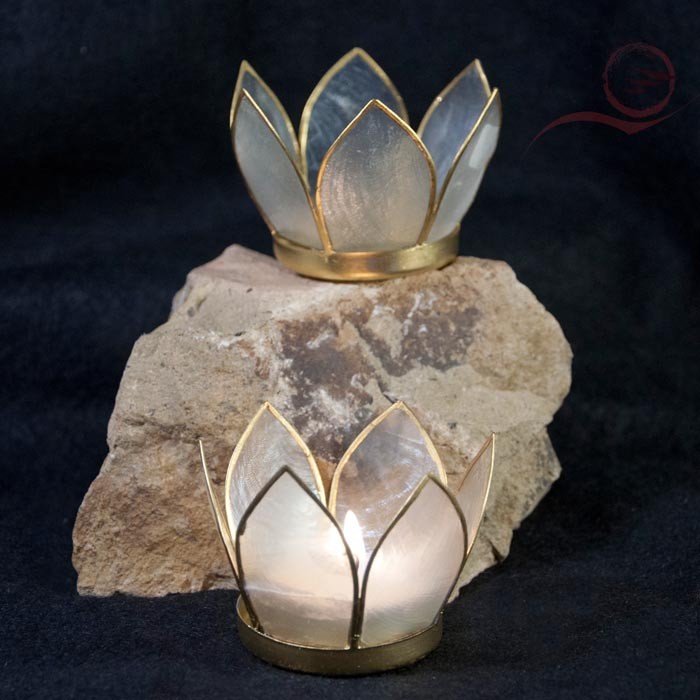 Petit bougeoir lotus blanc Petit bougeoir lotus blanc