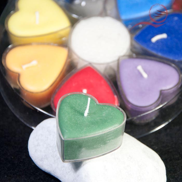 7 scented heart candles