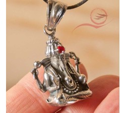 Very beautiful silver pendant of Ganesh with his red 3rd eye pearl.