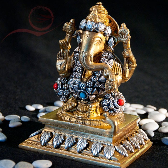 Statue Ganesh, doré et perle 14cm